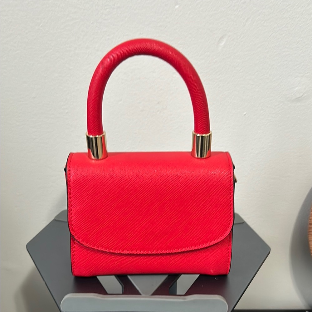 Aldo Red Mini Bag with Gold Hardware / Crossbody strap not included - Picture 4 of 5